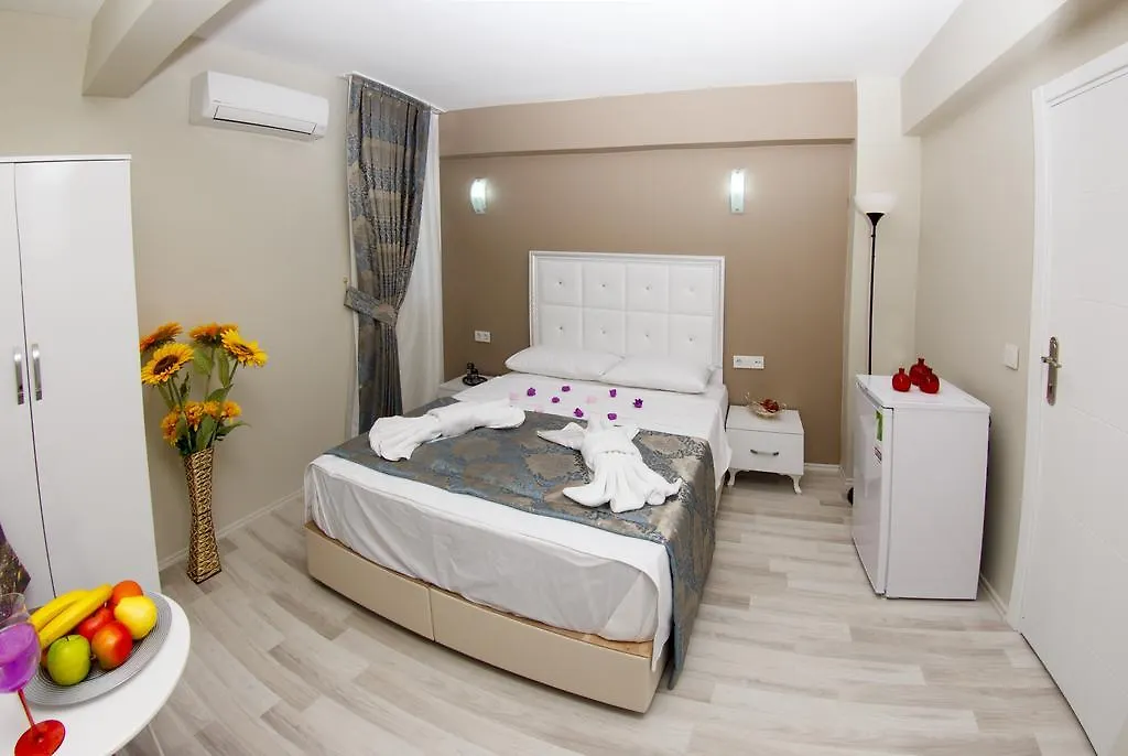 Nisan'S Hotel