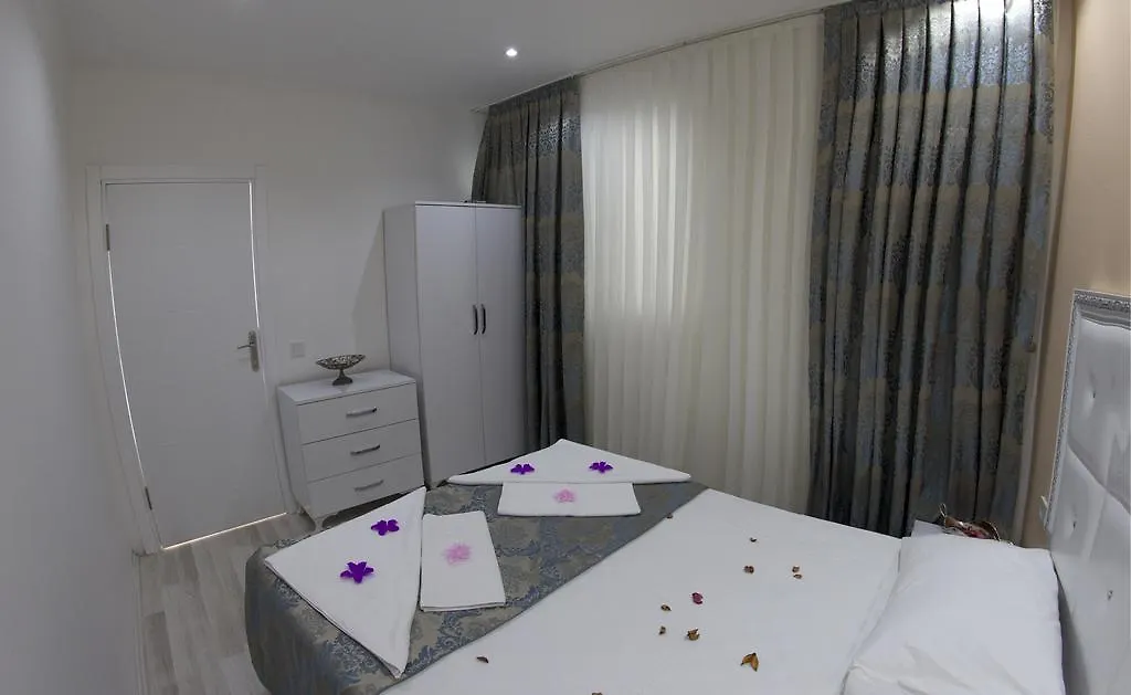 Nisan'S Hotel
