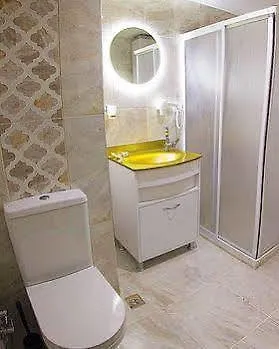 Nisan'S Hotel