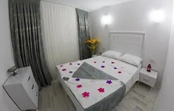 Nisan'S Hotel